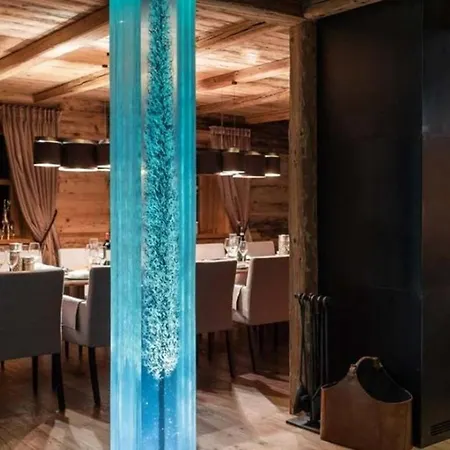 Chalet 5bdr With Ski In Ski Out Access And Sauna Villa Oberlech